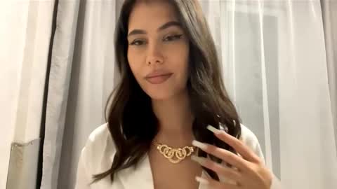 Dana online show from March 17, 7:28 pm