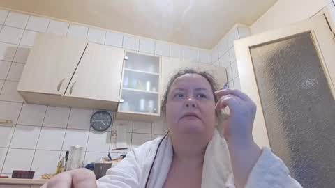 Snapshot of bethnorth chatting on March 12, 5:13 am bethnorth online show from March 12, 5:13 am