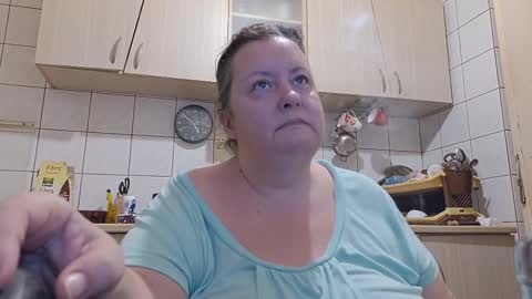 Snapshot of bethnorth chatting on September 20, 1:50 am bethnorth online show from September 20, 1:50 am