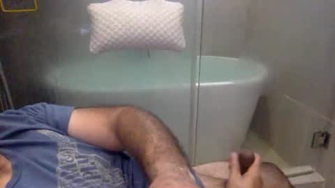 Virtual Gentleman online show from January 6, 1:26 pm