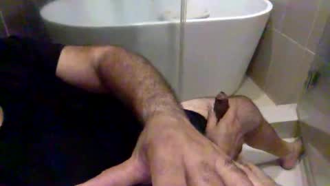 Virtual Gentleman online show from May 1, 1:10 am