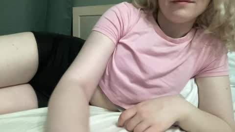 Bette online show from April 27, 7:45 pm
