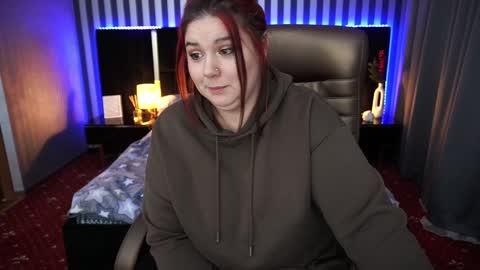 betttydark online show from January 30, 4:48 am