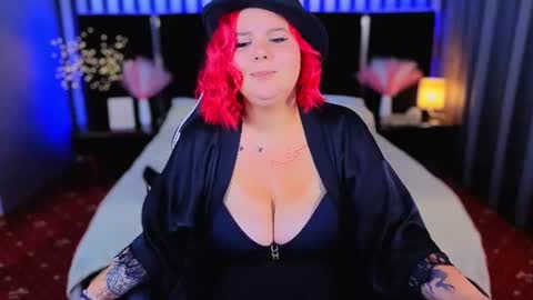 betttydark online show from June 26, 2:38 am