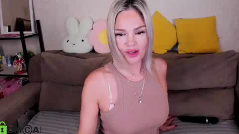 Betty online show from June 29, 1:23 am