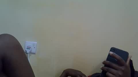 bettymayah online show from November 16, 7:47 am