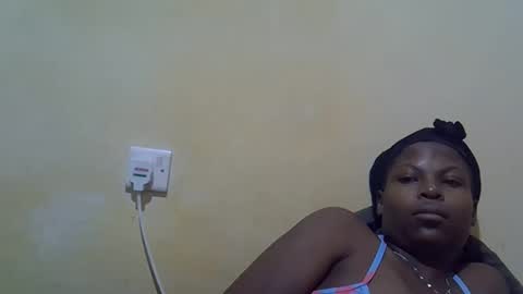 bettymayah online show from November 23, 8:14 am