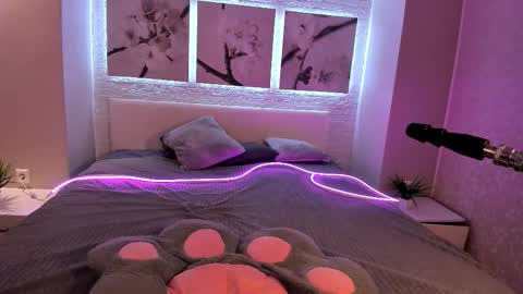 Betty online show from October 10, 8:19 pm