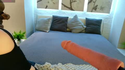 Betty online show from May 22, 8:14 pm