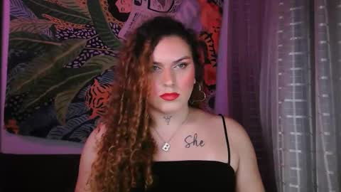 bettytaylor23 online show from May 7, 1:00 am