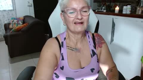 bibiana online show from February 2, 10:52 pm