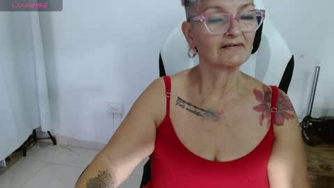 bibiana online show from May 10, 4:12 pm