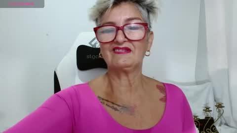 bibiana online show from June 6, 2:33 pm
