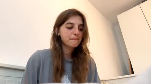 Lina online show from June 19, 5:06 pm