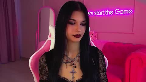 Snapshot of beverlyyork chatting on September 11, 6:24 am Beverly online show from September 11, 6:24 am