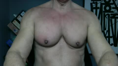 Snapshot of bgdkmuscleguy chatting on June 17, 6:42 pm BGDKMUSCLEGUY - SELECTED BY CHATURBATE AS A TOP BROADCASTER FOR 2023 online show from June 17, 6:42 pm