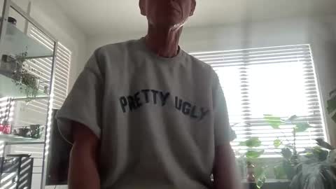 bgrade online show from September 11, 8:42 pm