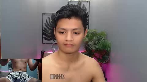 Snapshot of bhillrhey121103 chatting on November 27, 2:46 am bhillrhey121103 online show from November 27, 2:46 am