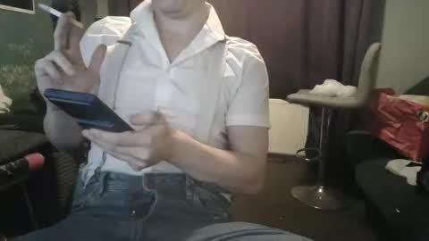 Snapshot of bi_curious_bi_polar chatting on December 16, 3:22 am Bi-Curious-Bi-Polar online show from December 16, 3:22 am