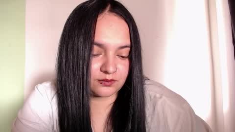 BiaBia online show from November 10, 6:29 pm