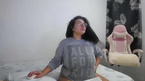 Bianca Tuesday to Sunday from 2am to 6am UTC-5 online show from February 6, 9:23 am