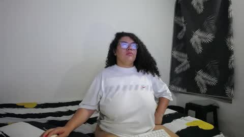 Snapshot of bianca_boobs chatting on May 19, 9:15 am Bianca Tuesday to Sunday from 2am to 6am UTC-5 online show from May 19, 9:15 am