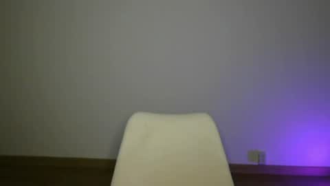 Snapshot of bianca_erotic chatting on July 21, 9:17 pm B I A N C A online show from July 21, 9:17 pm