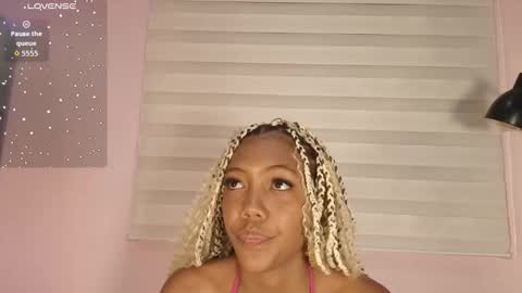 biancaa__18 online show from November 21, 7:56 pm