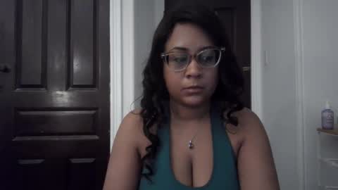 Snapshot of biancadoesitright chatting on May 10, 10:31 am biancadoesitright online show from May 10, 10:31 am