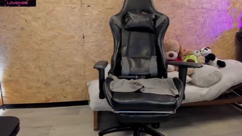 Snapshot of biancastrongg chatting on January 8, 4:44 am Biancastrong.. IGThebiancastrong online show from January 8, 4:44 am