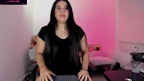 Snapshot of biancastrongg chatting on November 8, 2:34 am Biancastrong.. IGThebiancastrong online show from November 8, 2:34 am