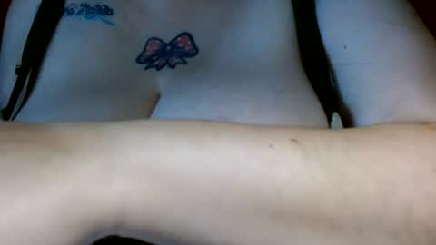 Snapshot of bianka_star_ chatting on July 21, 10:12 pm bianca online show from July 21, 10:12 pm