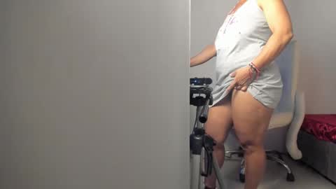 bibiana_js_ online show from October 23, 11:53 am