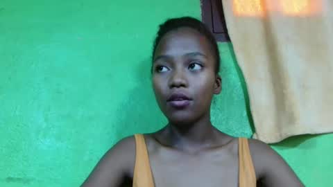 Snapshot of bienvenue987832 chatting on March 31, 7:20 am bienvenue987832 online show from March 31, 7:20 am