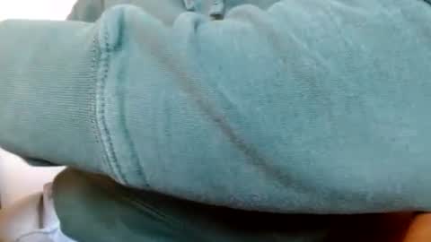 Snapshot of bifitboy chatting on October 20, 1:44 pm Ryan online show from October 20, 1:44 pm