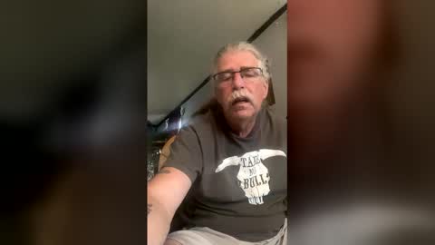 big69cock19 online show from April 26, 6:27 pm