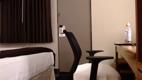 Snapshot of big6incheragain chatting on March 26, 2:06 am big6incheragain online show from March 26, 2:06 am