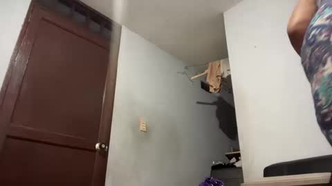 Snapshot of big_boobs_lau chatting on October 4, 6:55 am lau li online show from October 4, 6:55 am