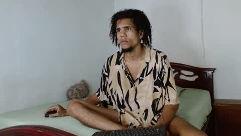 Snapshot of big_boy_lee chatting on September 28, 9:20 pm Camilo online show from September 28, 9:20 pm