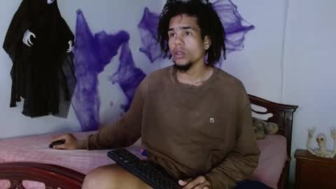 Snapshot of big_boy_lee chatting on October 12, 9:36 pm Camilo online show from October 12, 9:36 pm