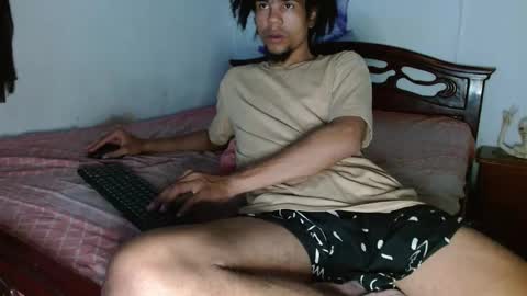 Snapshot of big_boy_lee chatting on October 21, 11:49 pm Camilo online show from October 21, 11:49 pm