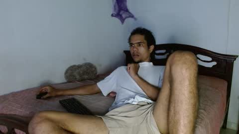 Snapshot of big_boy_lee chatting on November 23, 10:42 pm Camilo online show from November 23, 10:42 pm