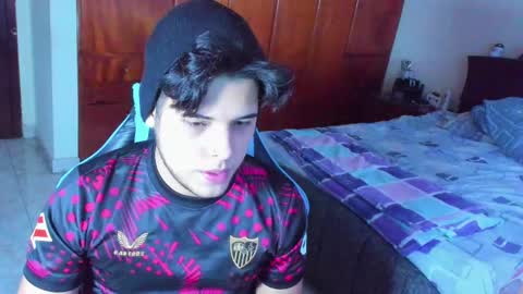 Logan Sprouse online show from September 26, 8:13 pm