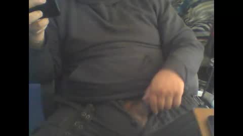 Snapshot of big_juicy689 chatting on December 4, 7:22 pm Big Lex online show from December 4, 7:22 pm