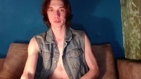 big_lil_small online show from March 11, 8:37 pm