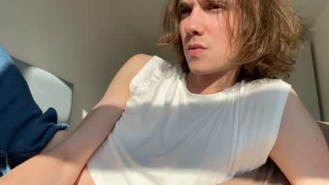 big_lil_small online show from June 9, 2:50 pm