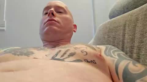 big_mat1988 online show from May 30, 10:01 am