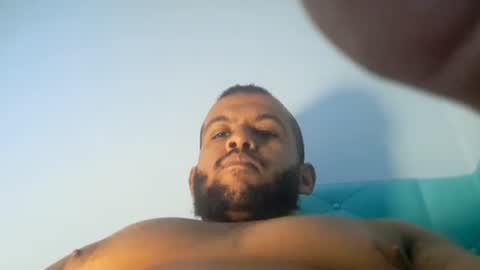 Snapshot of bigassboyfr chatting on October 25, 7:38 am bigassboyfr online show from October 25, 7:38 am