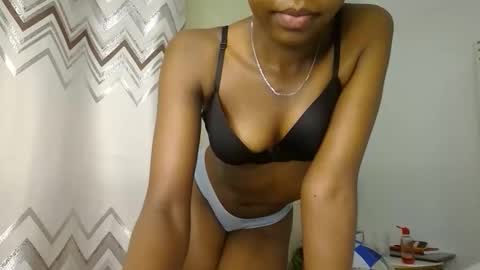 bigbaby004 online show from October 9, 1:25 am