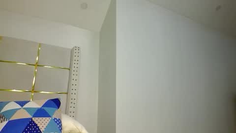 bigbaby004 online show from October 21, 7:14 pm